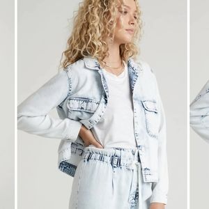 NWOT Bella Dahl cropped utility jacket